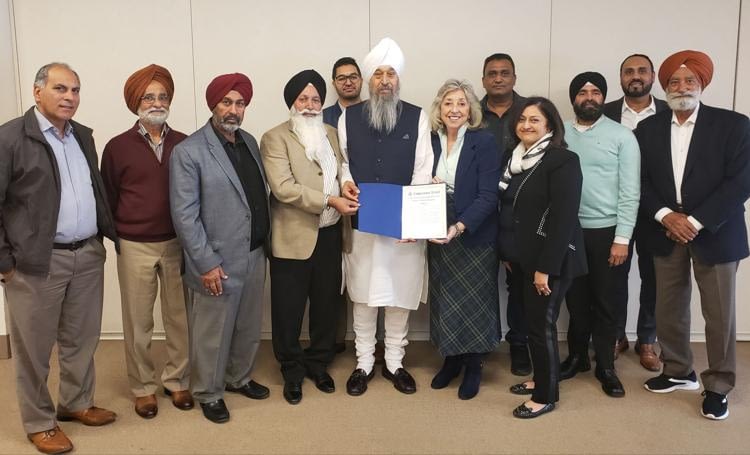 Congresswoman Dina Titus delivers a congressional record statement recognizing the 550th birth anniversary of Guru Nanak Dev Ji.